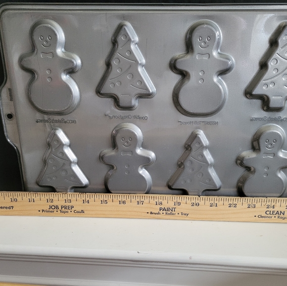 Ekco Secrets Nestlé Toll House Cookie Creations Cookie Sheet - Picture 9 of 12